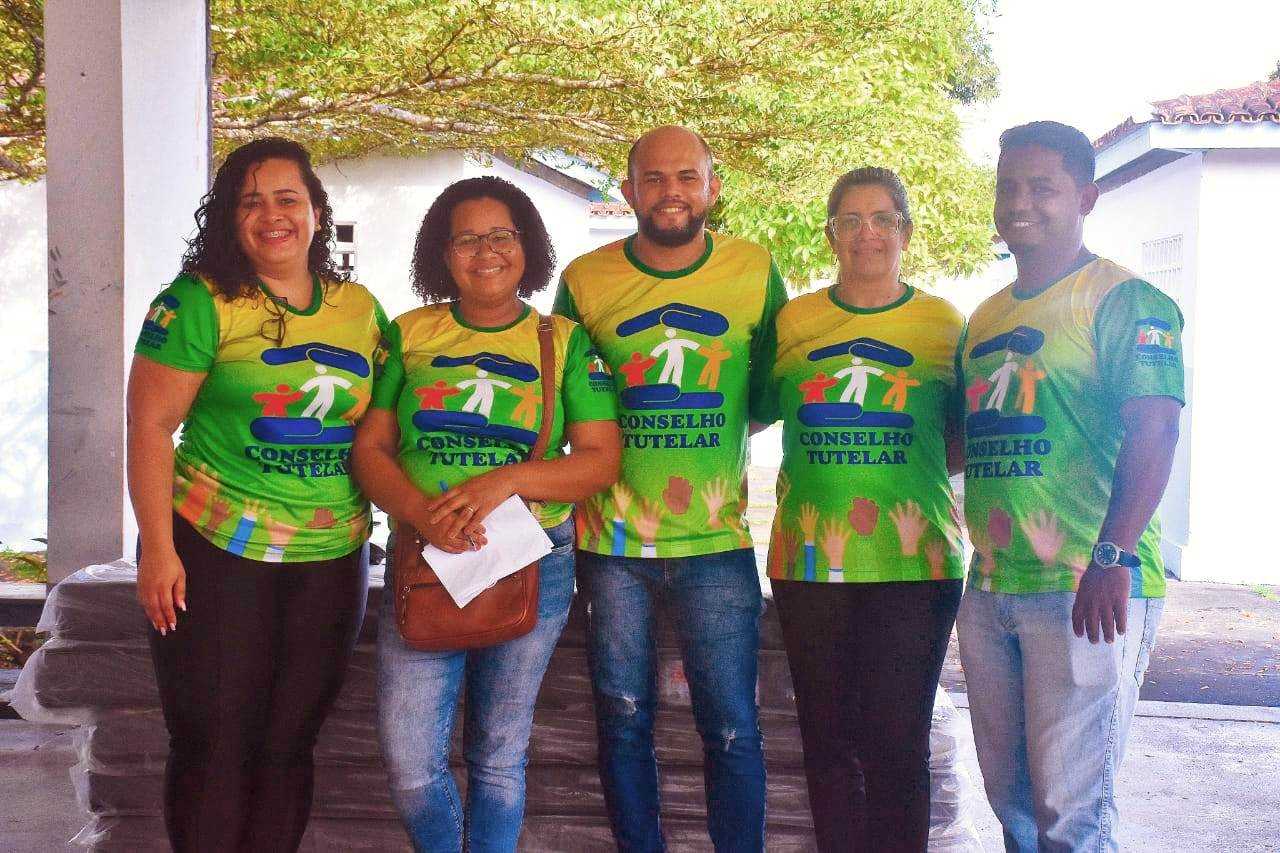 Camacã: Prefeito Paulo do Gás acompanha entrega de donativos as famílias atingidas pelas chuvas